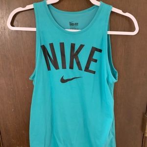 Nike tank